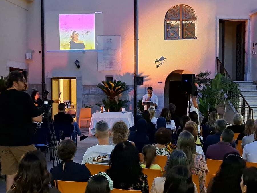 Un giorno bisogna andare: il ricordo di Daniela Fortunato illumina l’Africa